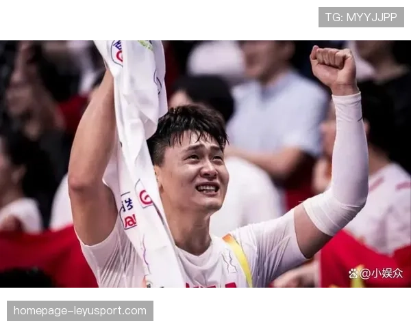 北京首钢迎赵睿训练 期待值飙升，首钢赵炬